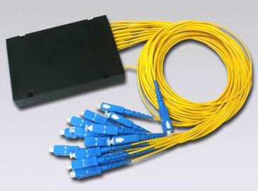 1 × 8 PLC Fiber Optic Splitter ABS Package Low Polarization Dependent Loss
