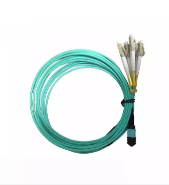 8 12 24 boren MTP-het Koord Optische Vezel 2.0mm MPO van de Verbindingsdraaddoorbraak aan LC-Kabel van het Vezel de Optische Flard uit