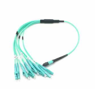 OM3 MPO - LC-Koord 3.0mm van het Vezel Optisch Flard Kern 12